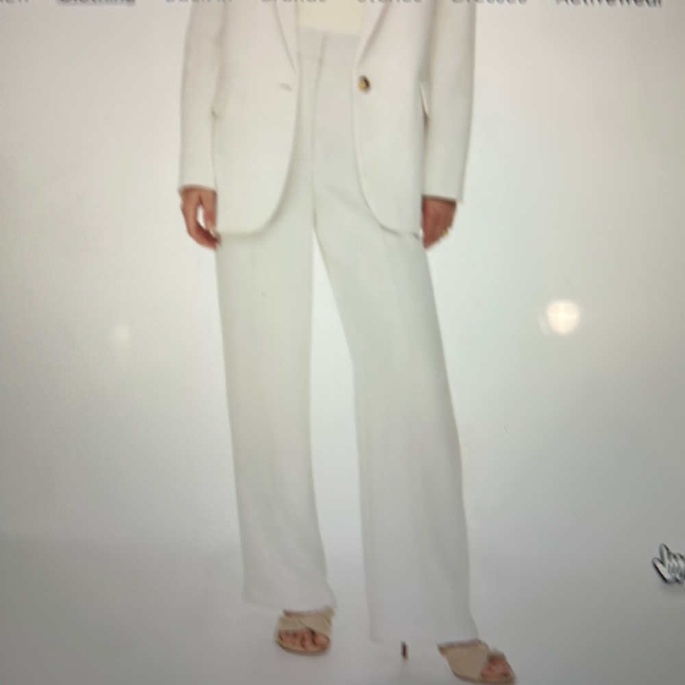 Aritzia effortless pant